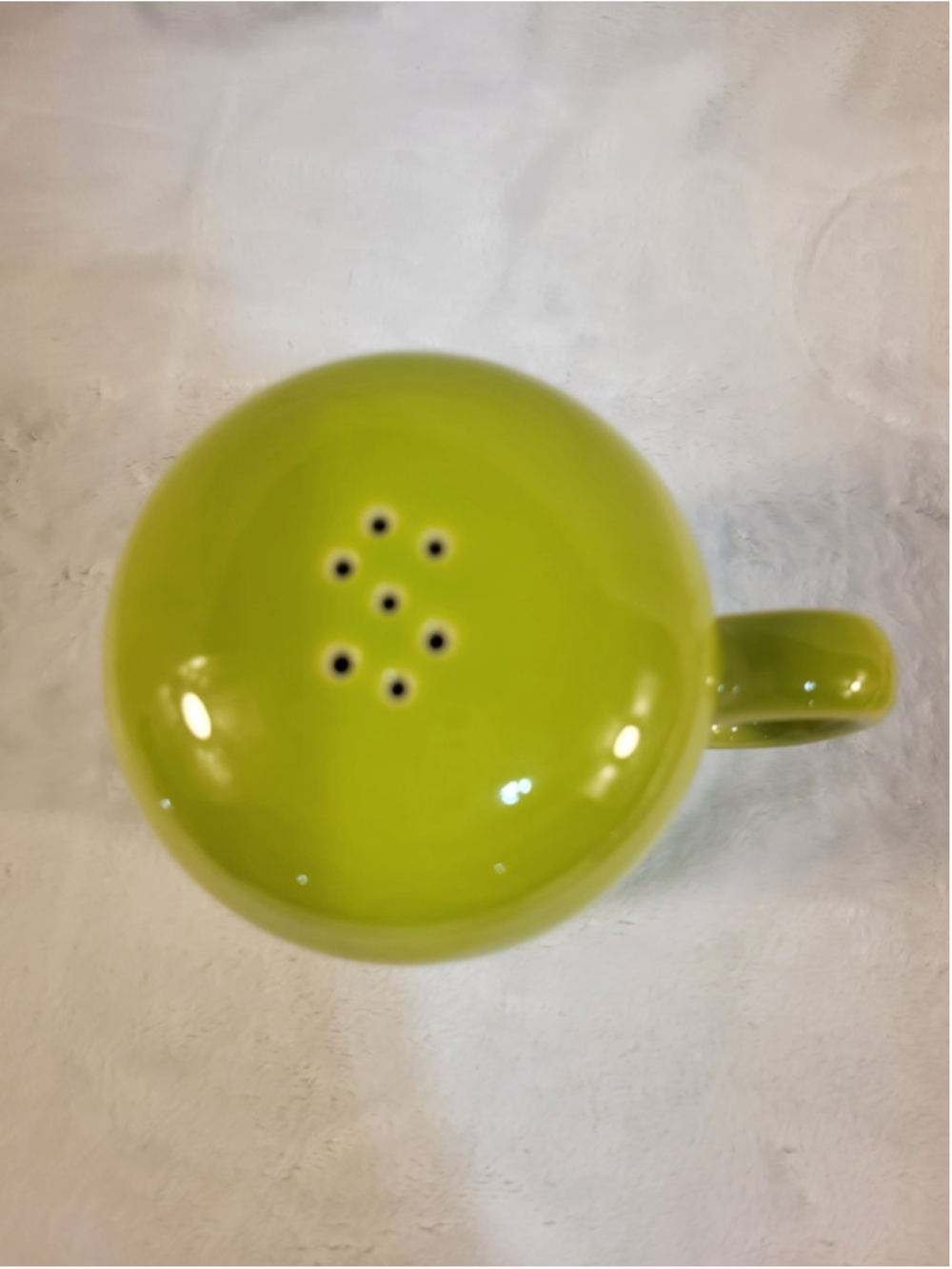 Fiestaware Lemongrass Rangetop Salt Shaker Homer Laughlin Fiesta HLC - Picture 3 of 4